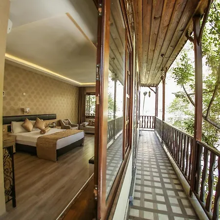 Hotel Payidar